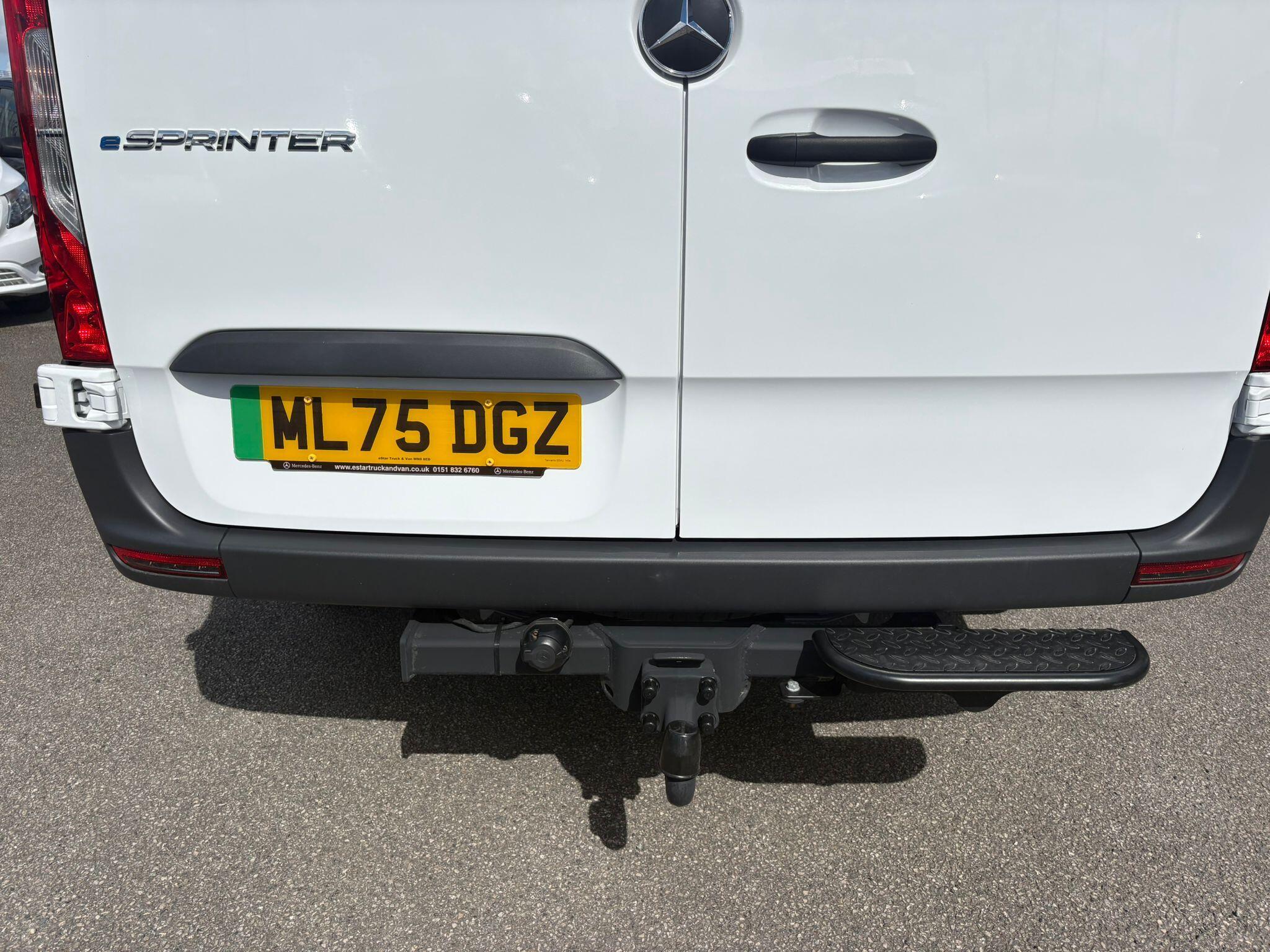 Mercedes-Benz eSprinter